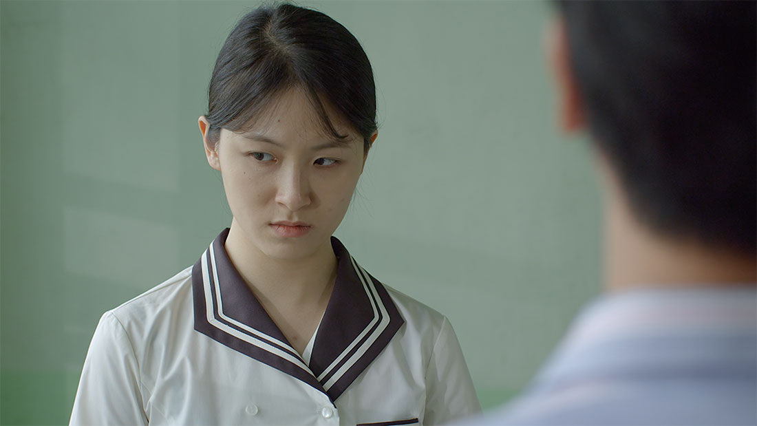 매미 죽던 날 포스터